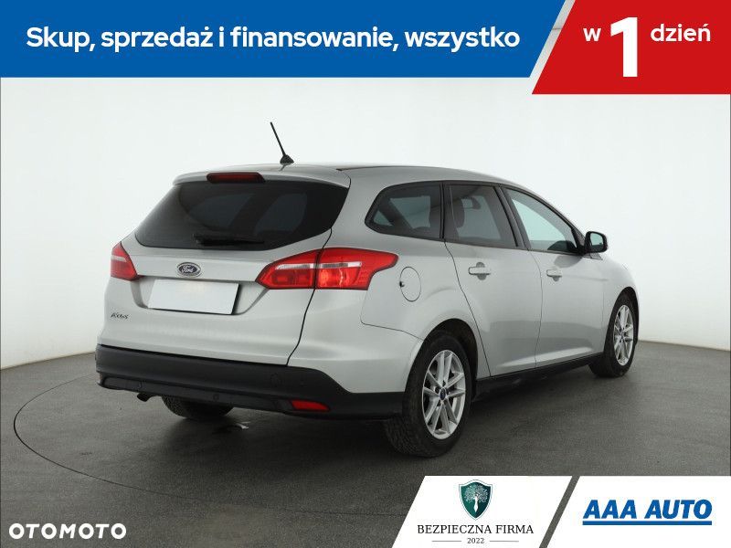 Ford Focus SW - 7
