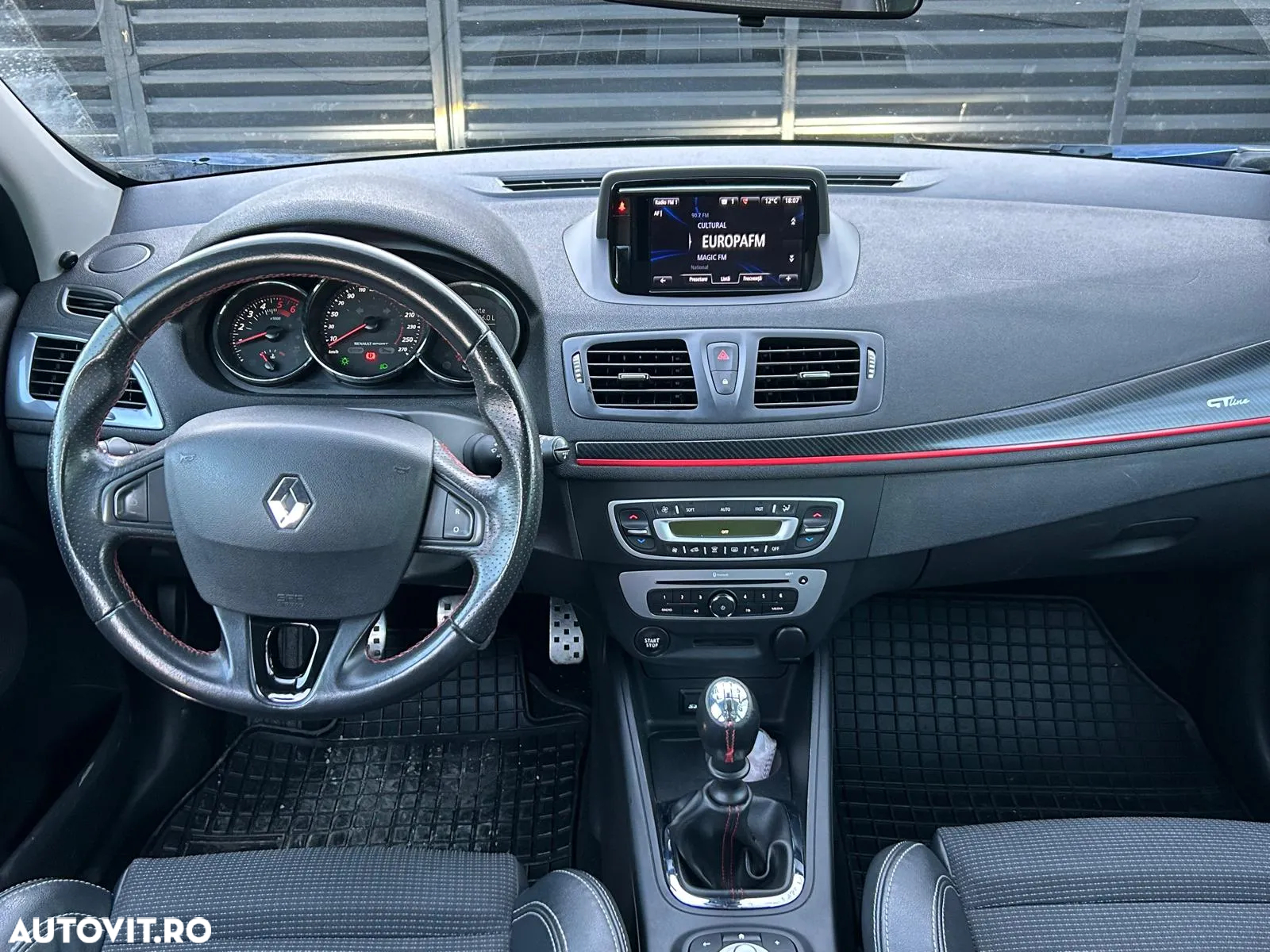 Renault Megane Energy dCi Zen - 10
