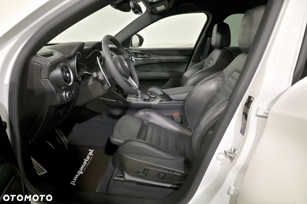 Alfa Romeo Stelvio 2.0 Turbo TI Q4 - 7