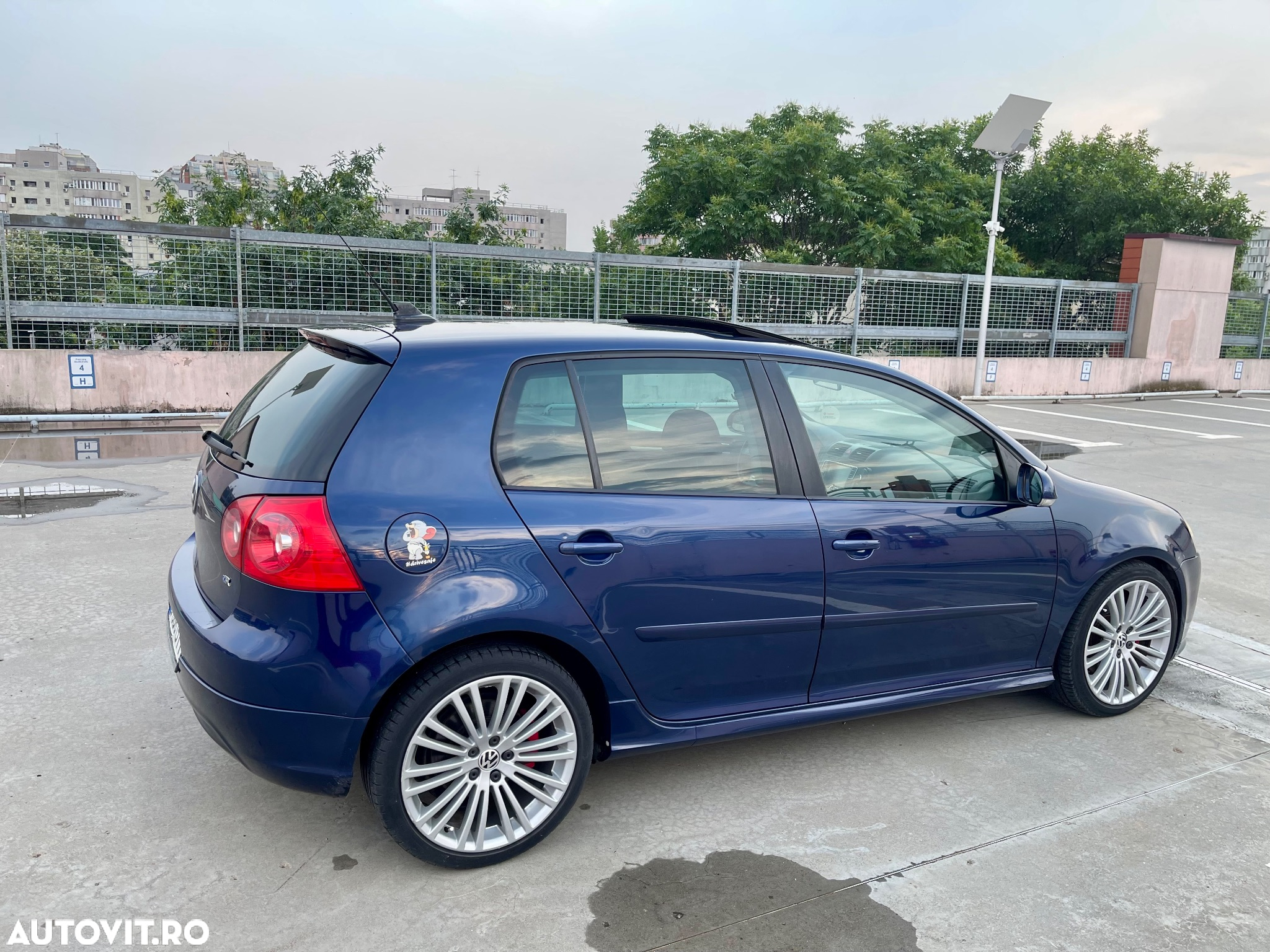 Volkswagen Golf 2.0 TDI GT Sport - 6
