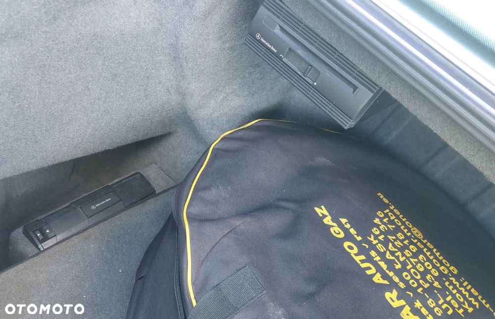 Mercedes-Benz Klasa S - 21