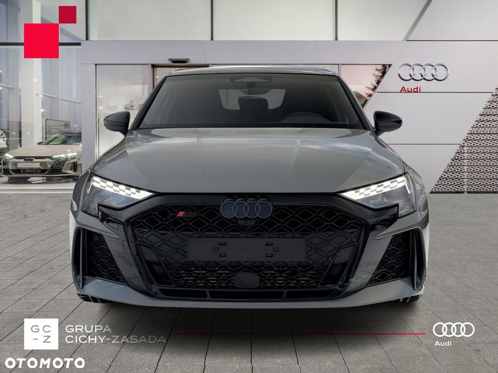 Audi RS3 Limousine - 8