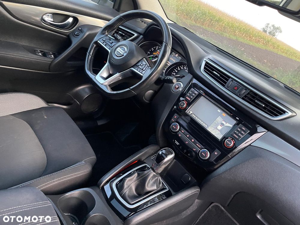 Nissan Qashqai - 17