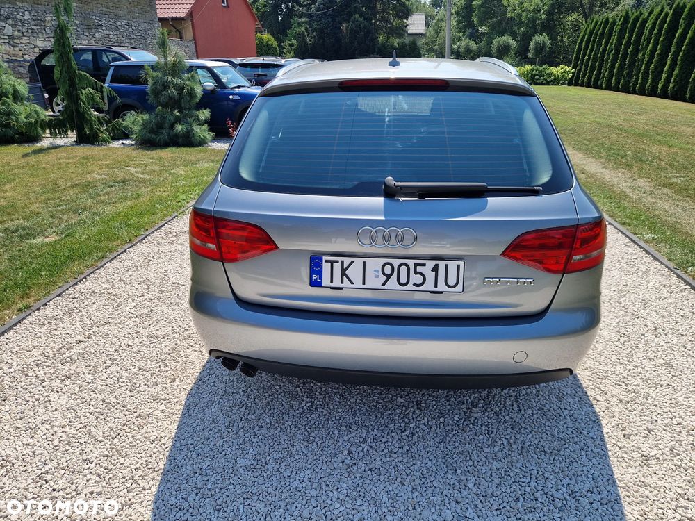 Audi A4 Avant 2.0 TDI DPF Ambiente - 25