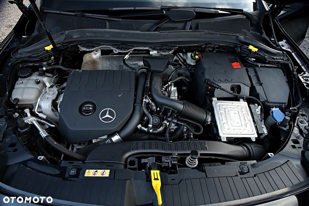 Mercedes-Benz GLA 200 Style - 27
