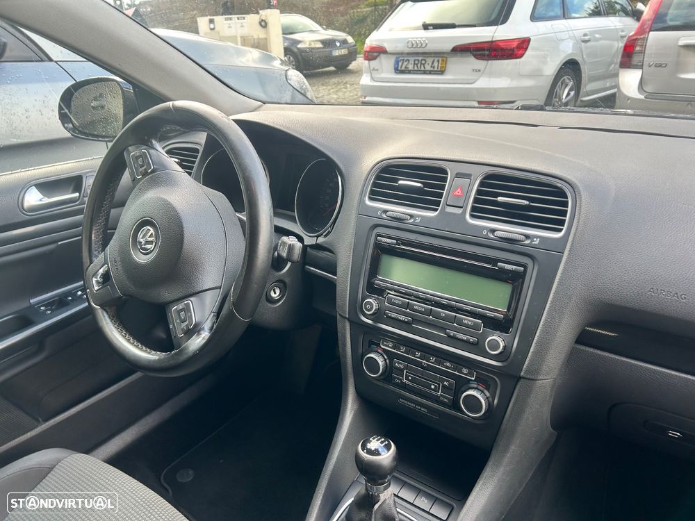 VW Golf Variant 1.6 TDi Confortline - 4
