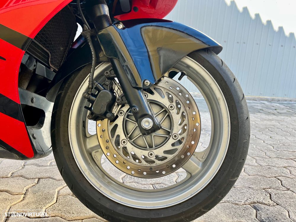 Honda CBR 1000 F - 20