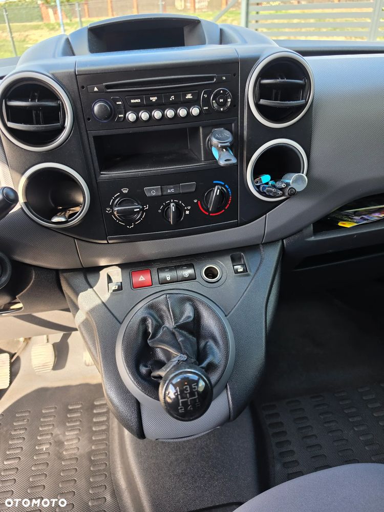 Peugeot Partner - 13