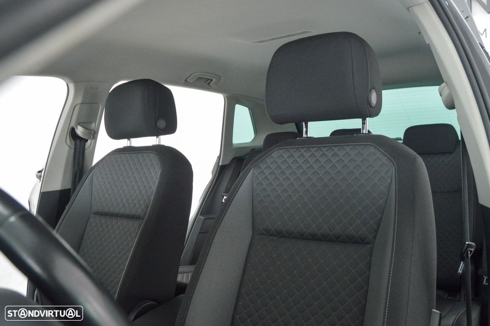 VW Tiguan 1.6 TDI Confortline - 48