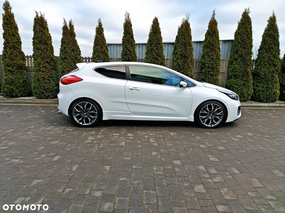 Kia Ceed 1.6 T-GDI GT-Challenge - 17