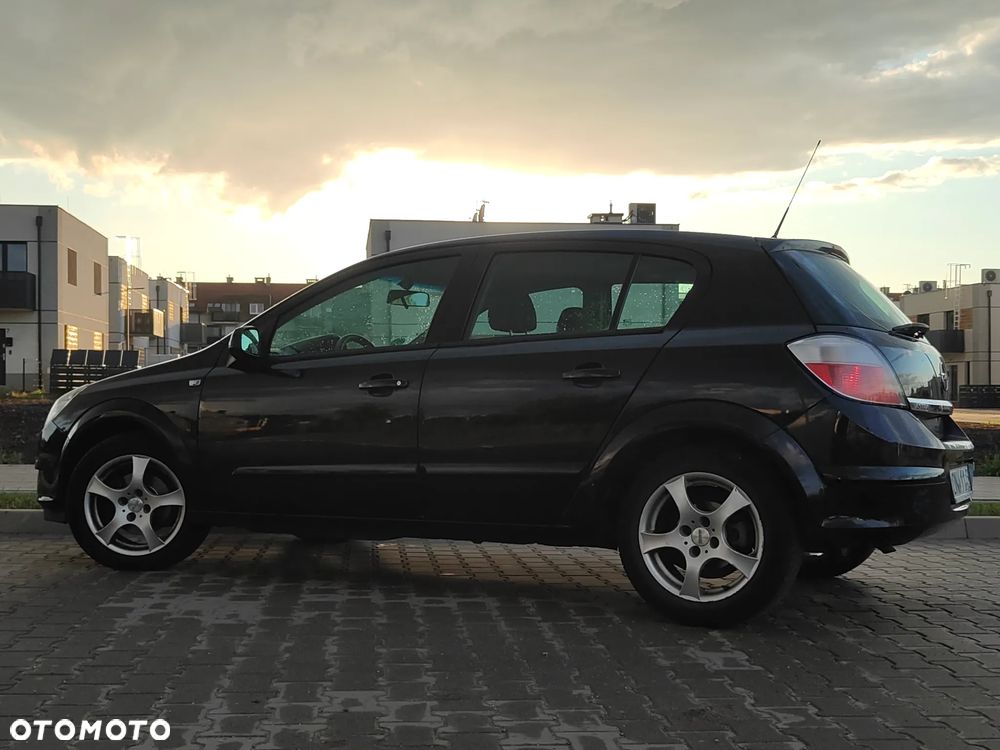 Opel Astra 1.6 Enjoy - 5