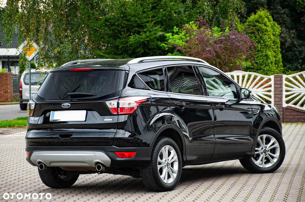 Ford Kuga 1.5 EcoBoost TITANIUM - 34