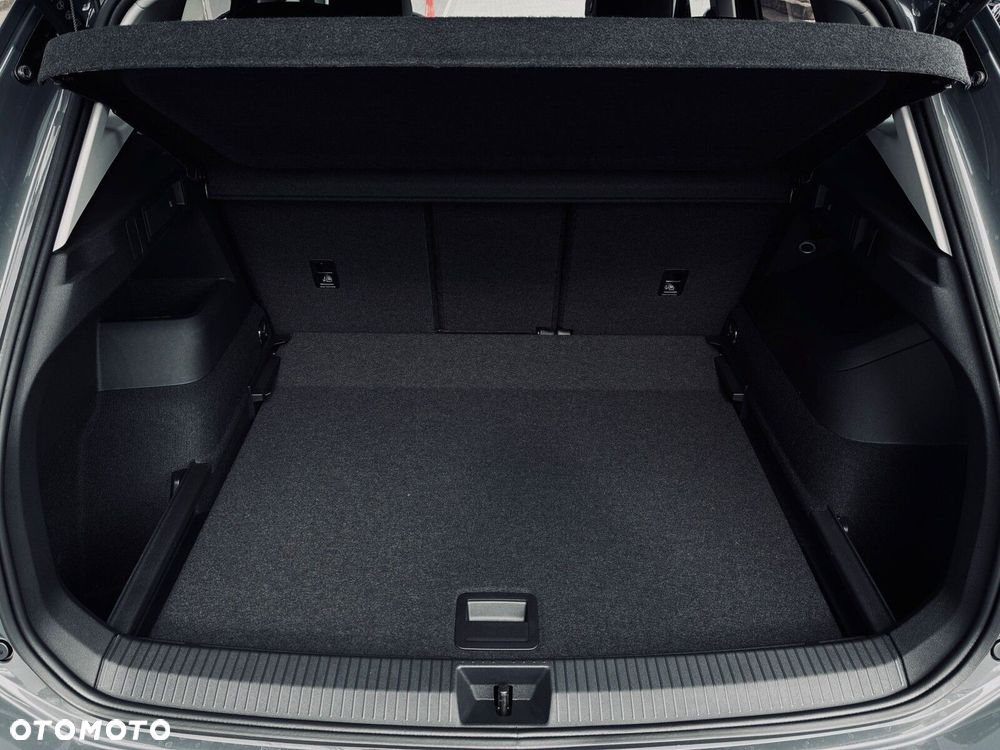 Volkswagen Tiguan - 25