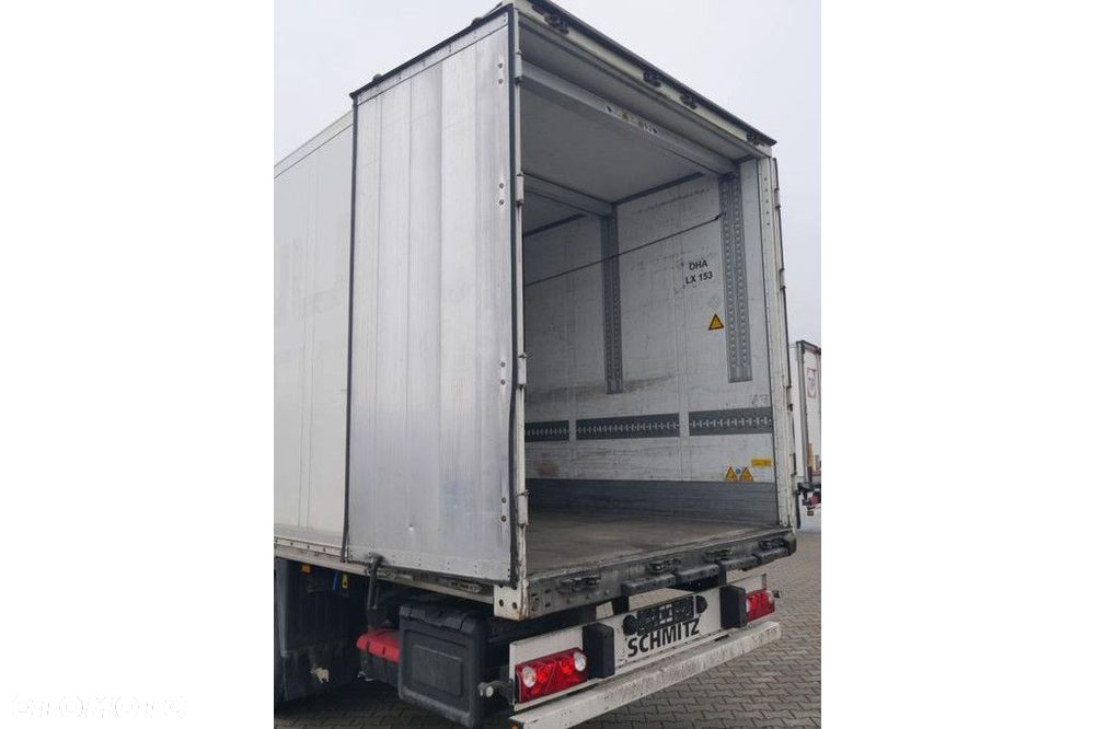 Schmitz Cargobull Trailer Van Light Insulated Double deck Straight - 9