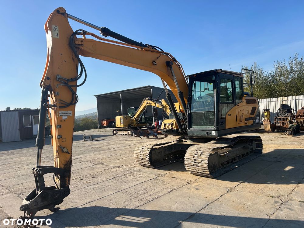 Hyundai Hx 140L - 3