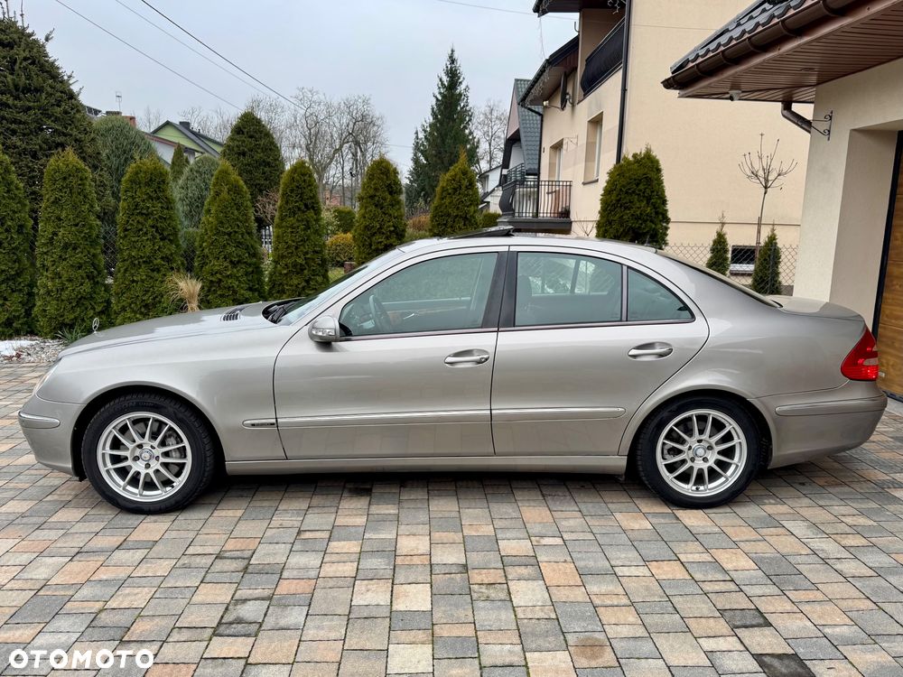 Mercedes-Benz Klasa E 350 Elegance Sport Edition - 3