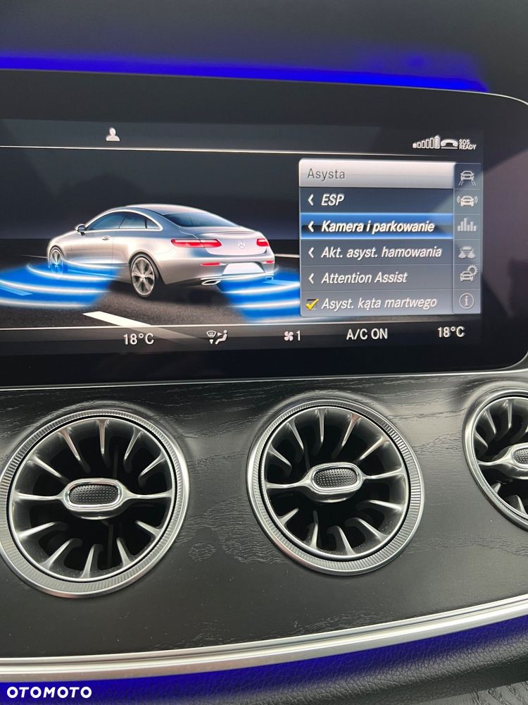 Mercedes-Benz Klasa E 200 Coupe 9G-TRONIC - 25