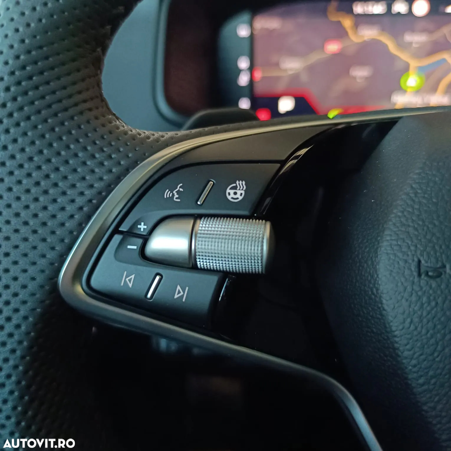 Skoda Karoq 2.0 TDI 4X4 DSG Sportline - 13