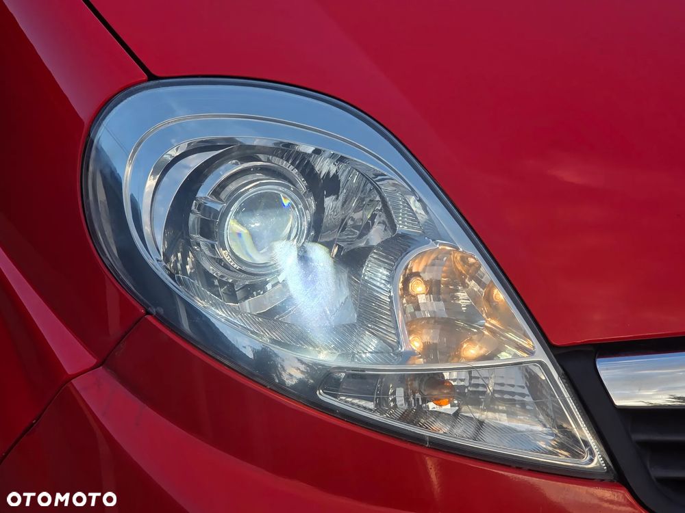 Opel Vivaro - 39