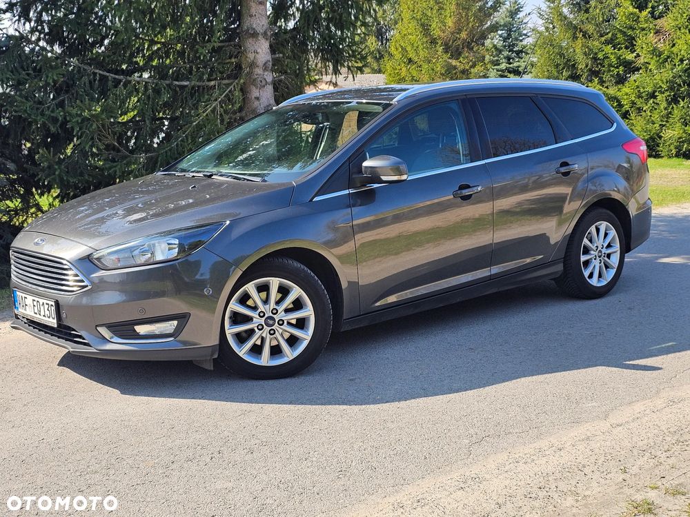 Ford Focus - 23