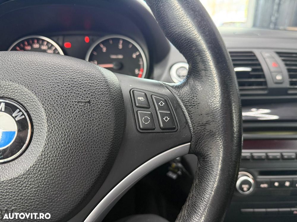 BMW Seria 1 118d - 14