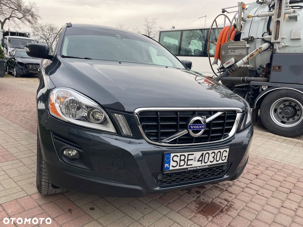 Volvo XC 60 - 8