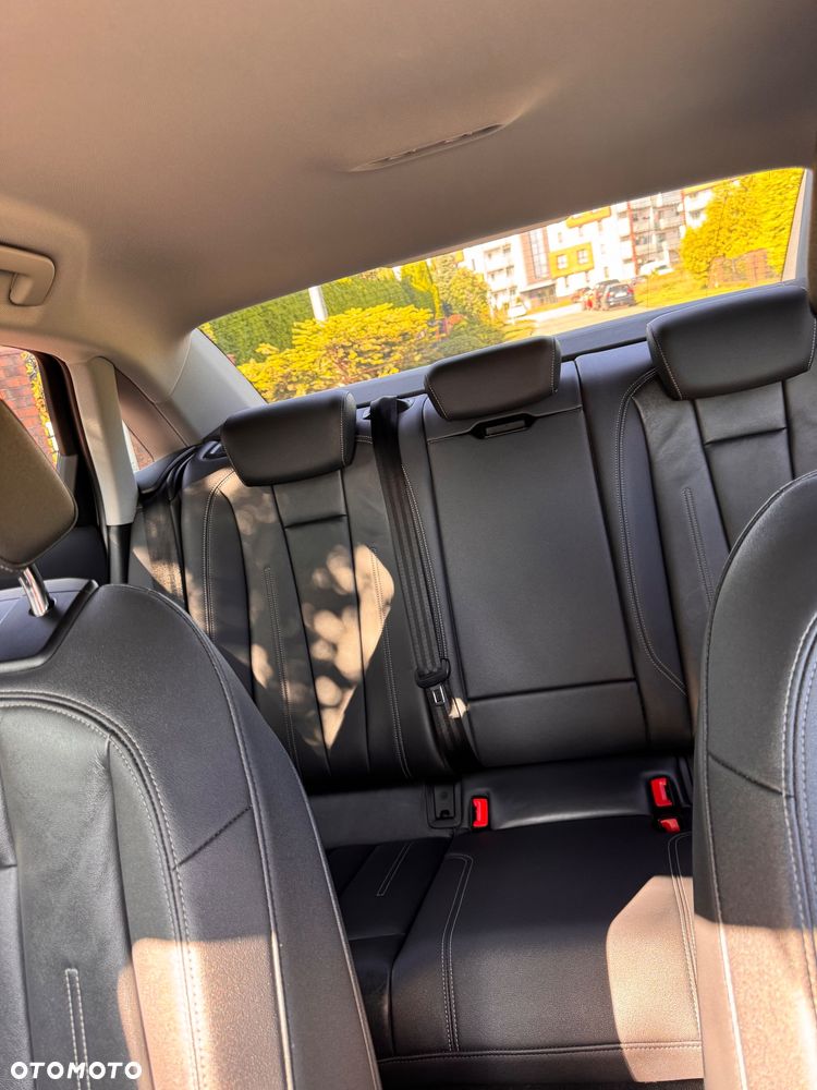 Audi A4 Limousine 30 TDI mHEV Advanced S tronic - 23