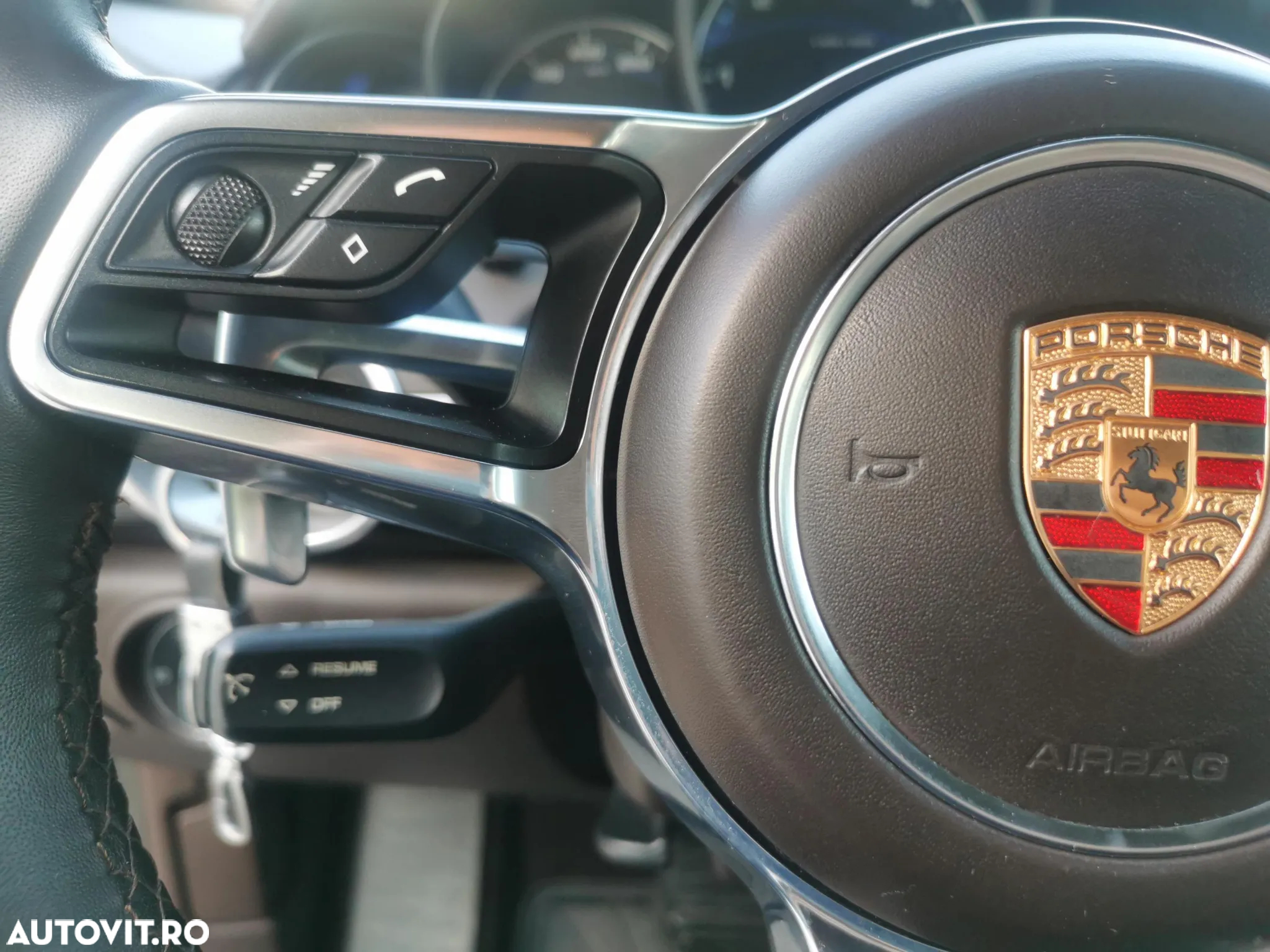 Porsche Cayenne Diesel Platinum Edition - 18