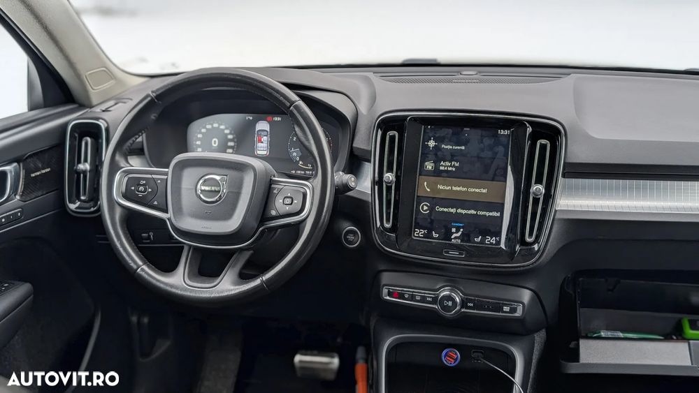 Volvo XC 40 T5 AWD Geartronic Momentum Pro - 13