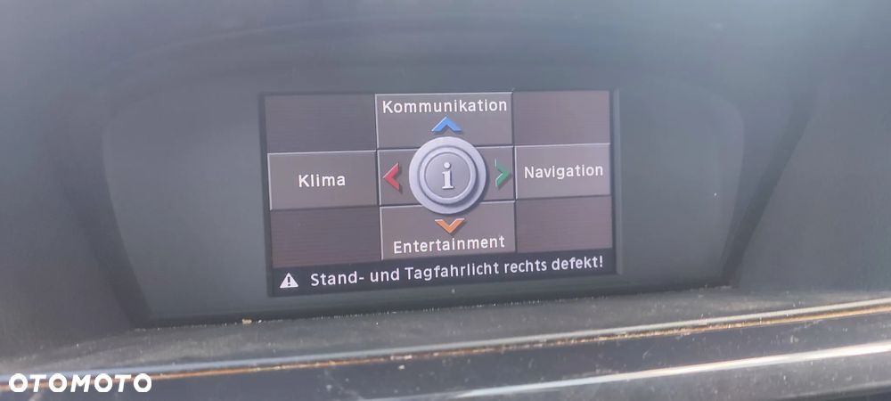 BMW Seria 3 318i - 22