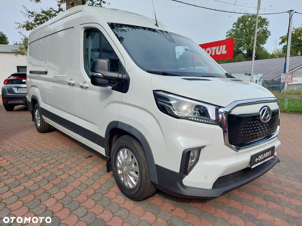 Maxus E-DELIVER 9 - 3