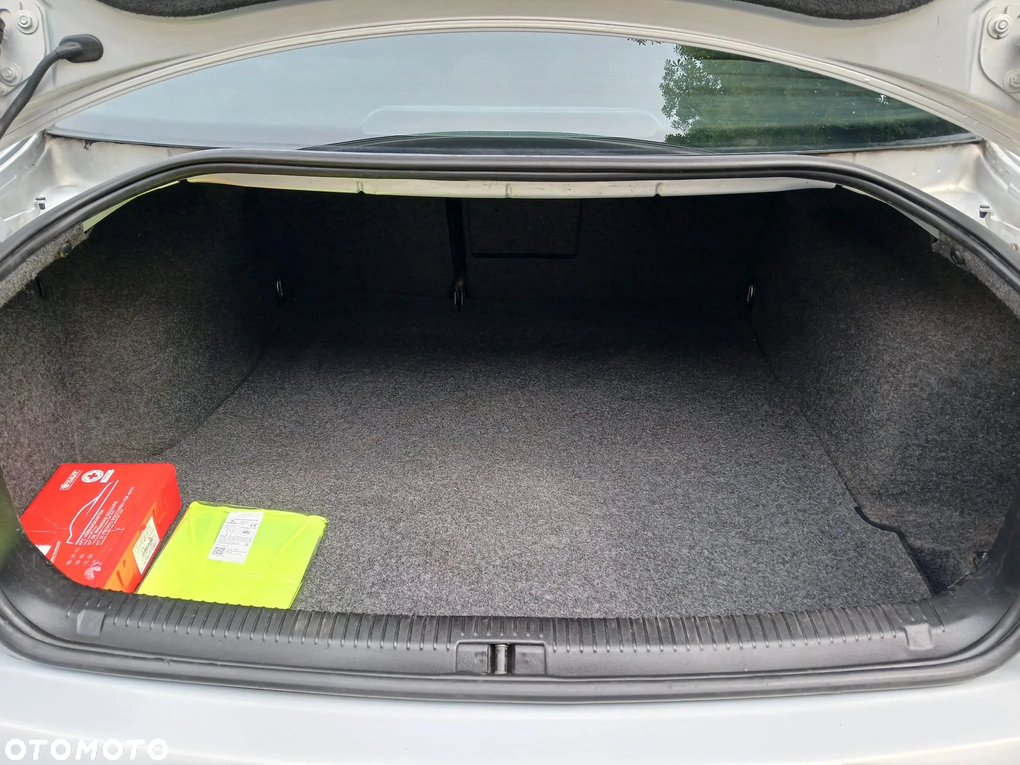 Volkswagen Passat 1.6 Trendline - 7