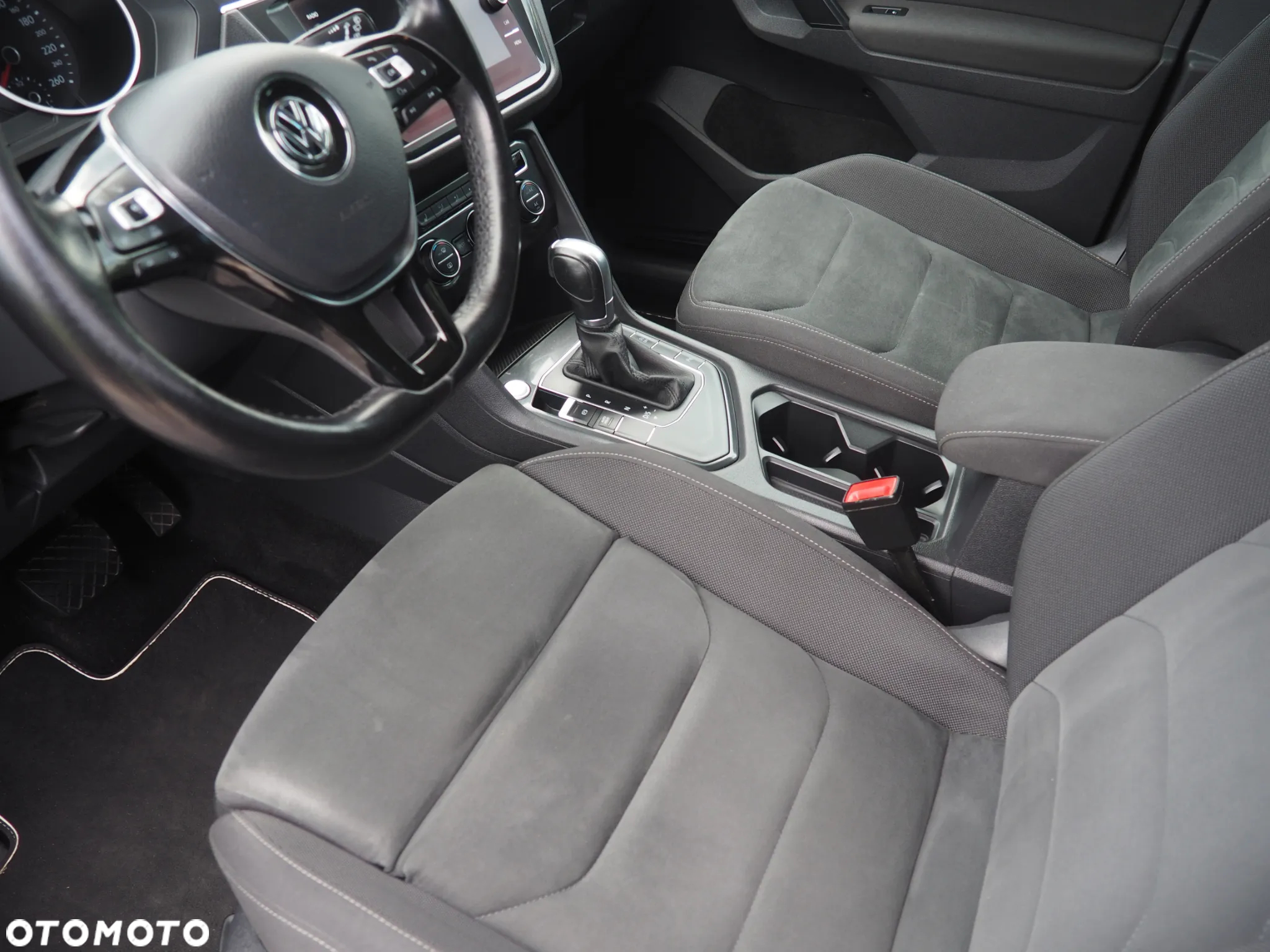 Volkswagen Tiguan 1.4 TSI BMT ACT Comfortline DSG - 31