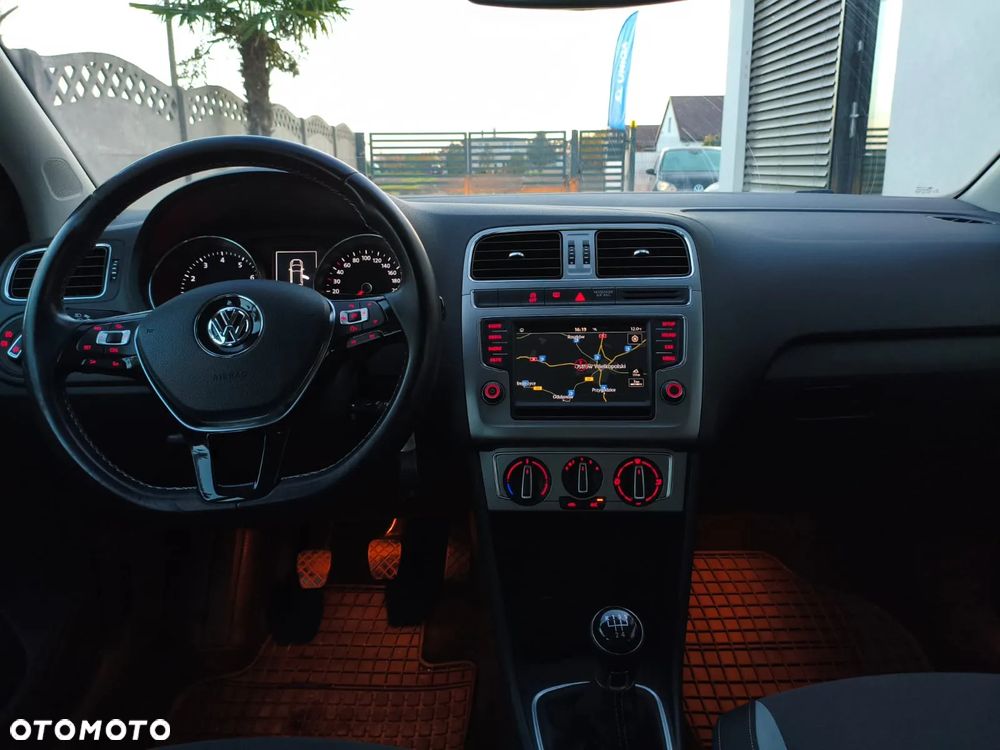 Volkswagen Polo 1.2 TSI Blue Motion Technology Life - 8