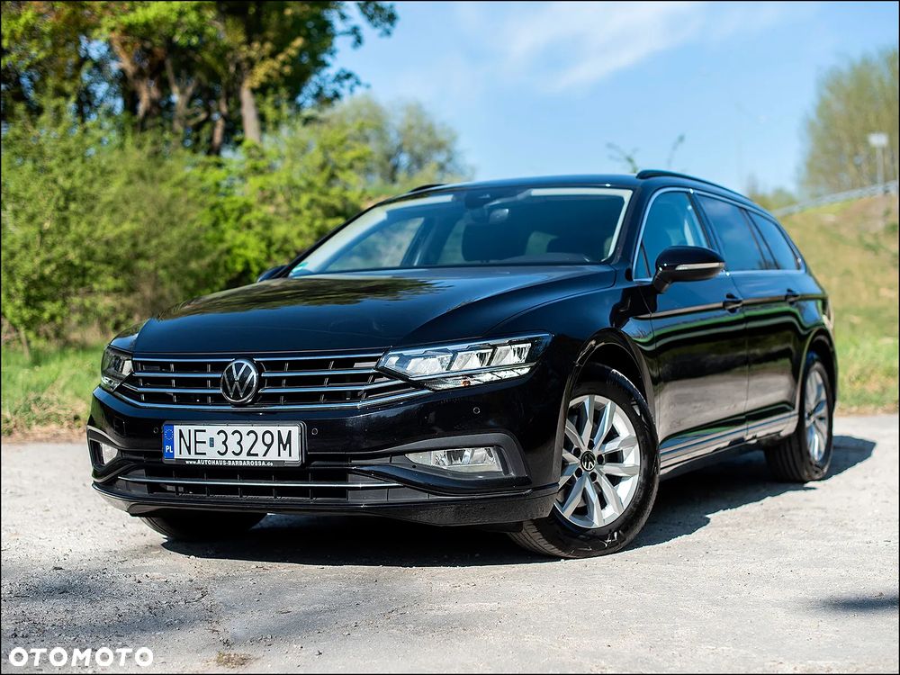 Volkswagen Passat - 9