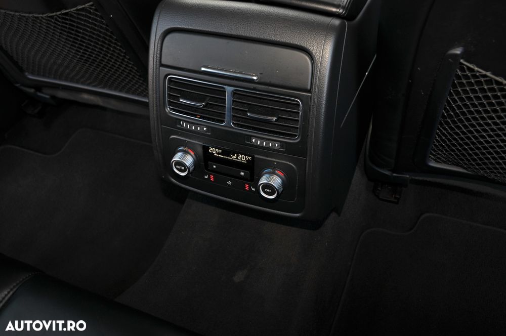 Volkswagen Touareg - 26