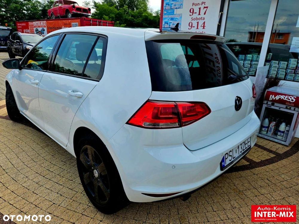 Volkswagen Golf - 5