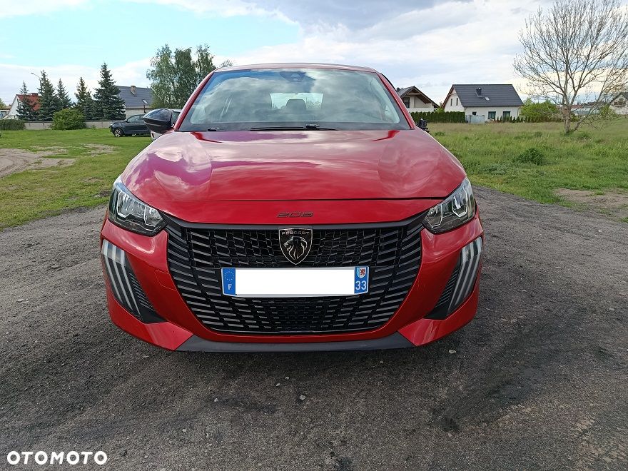 Peugeot 208 - 10