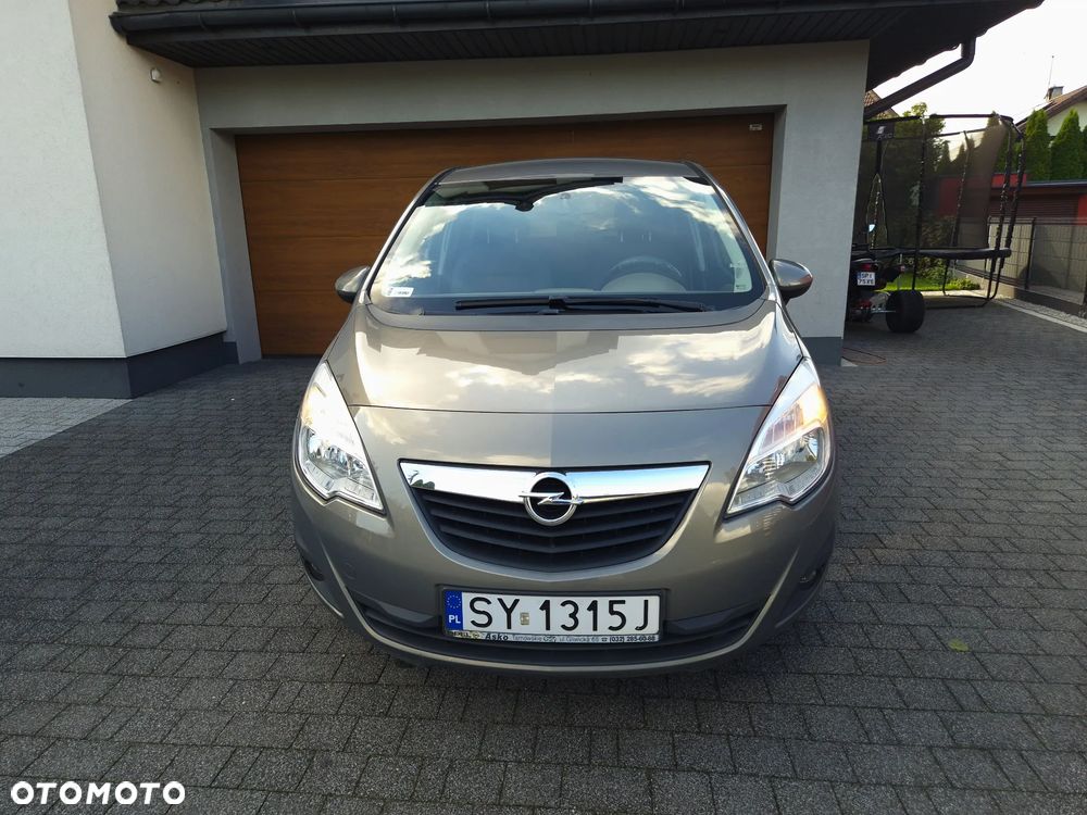 Opel Meriva - 9