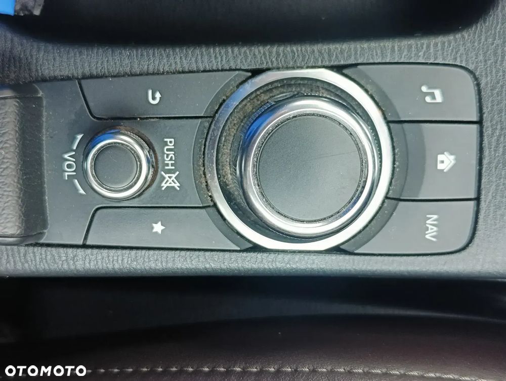 Mazda CX-3 SKYACTIV-G 120 FWD Kizoku Intense - 33