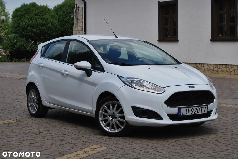 Ford Fiesta - 2