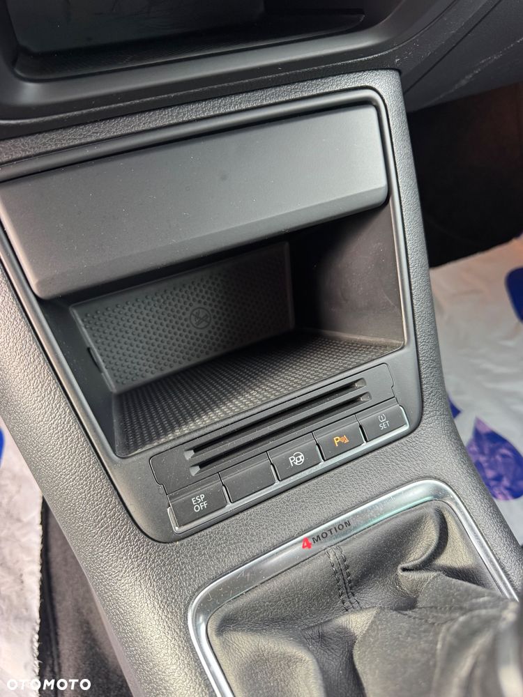 Volkswagen Tiguan - 32