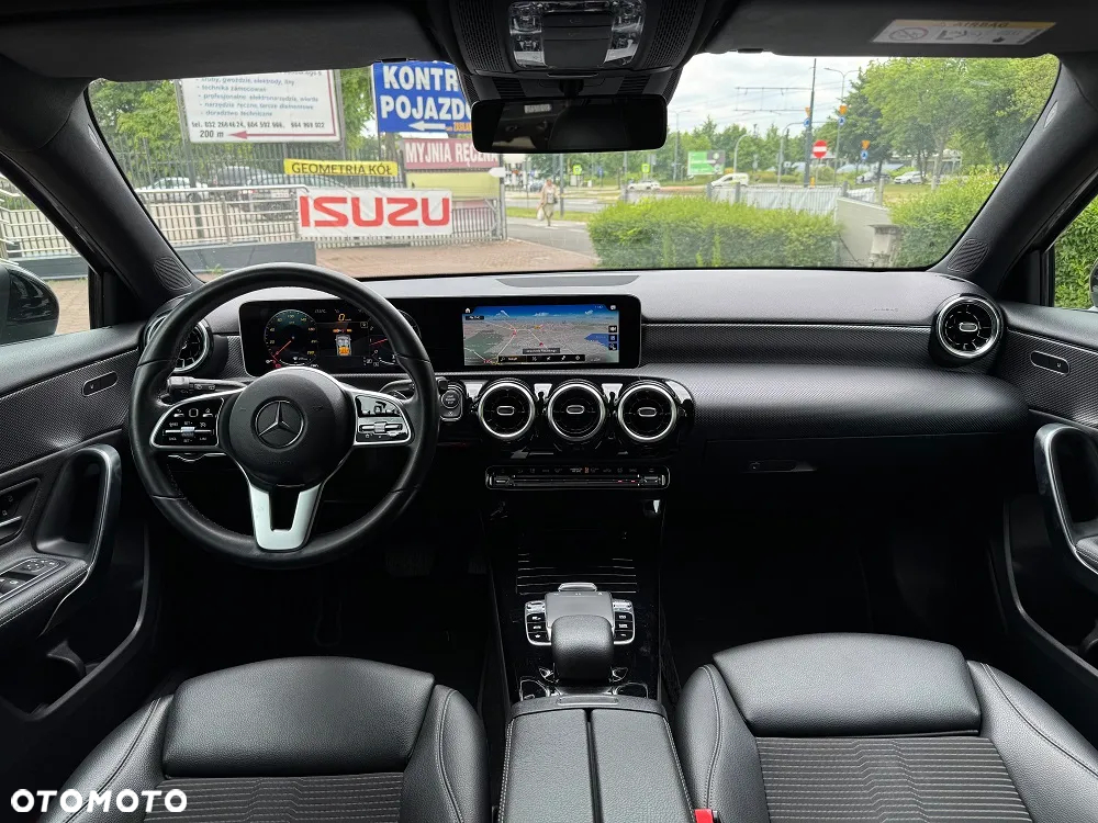 Mercedes-Benz Klasa A 250 7G-DCT - 10