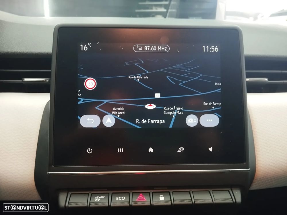 Renault Clio 1.0 TCe Evolution Bi-Fuel - 27