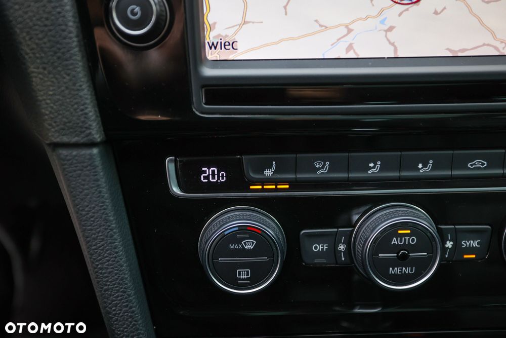 Volkswagen Golf 2.0 TDI BlueMotion Technology DSG Allstar - 32