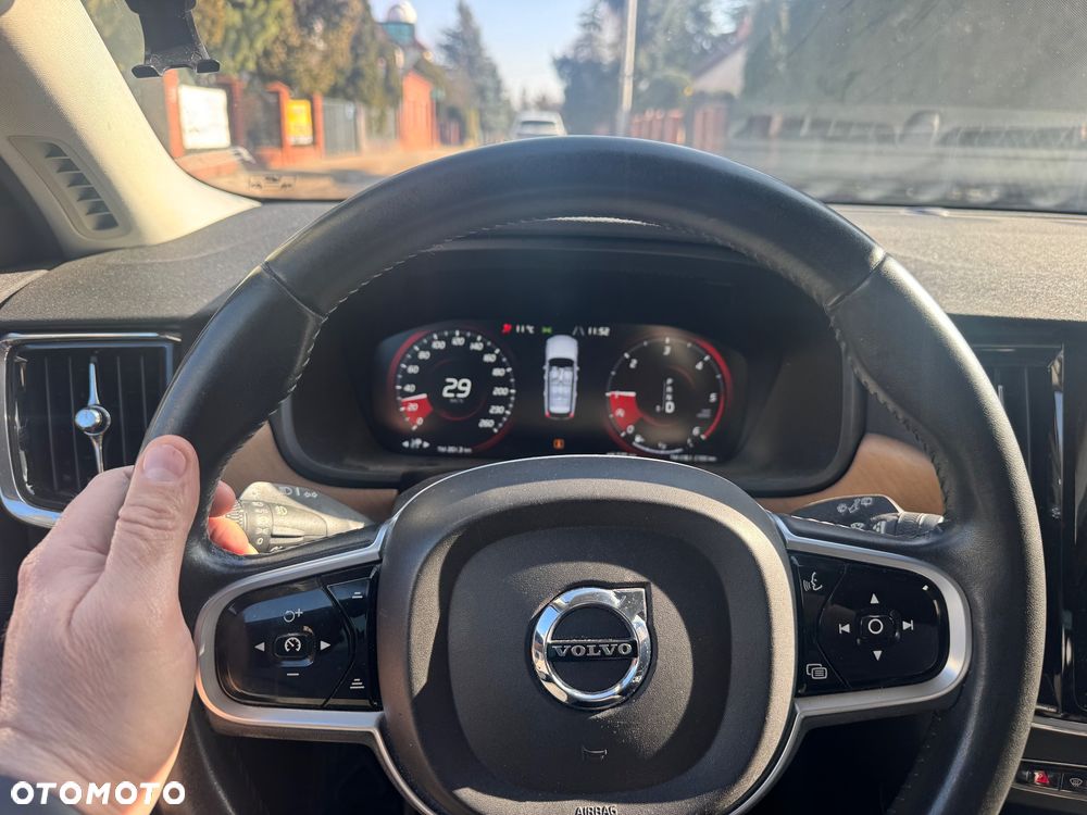 Volvo V90 D3 Inscription - 9