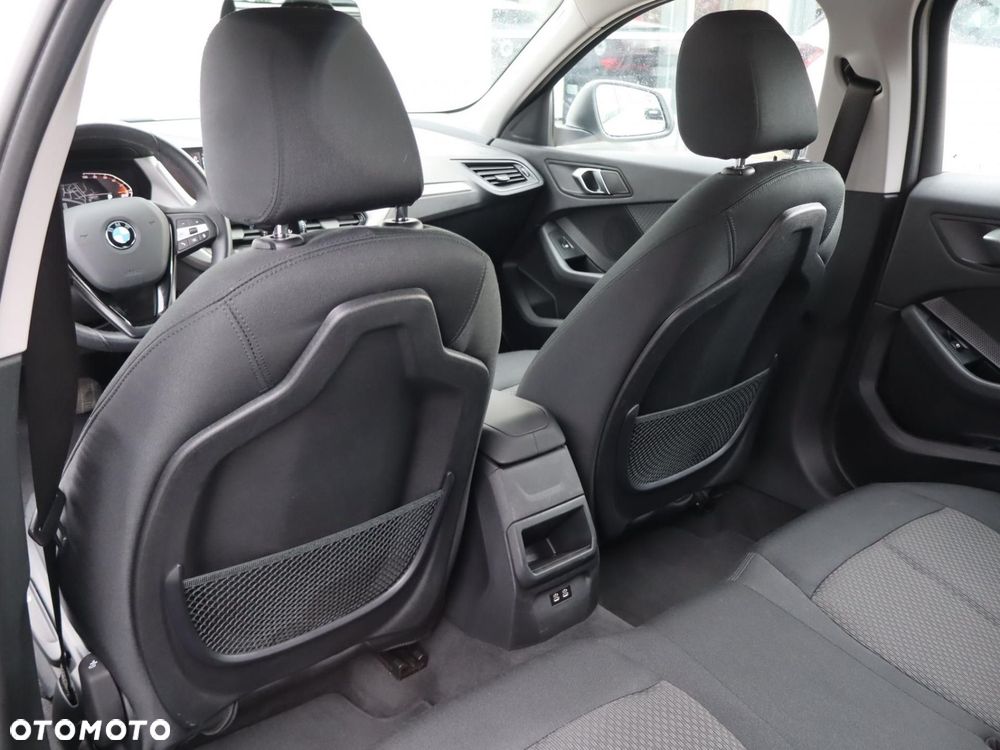BMW Seria 1 118i Advantage - 16
