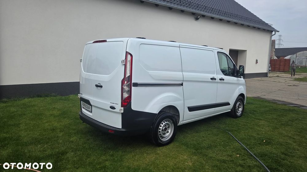 Ford Transit Custom - 10