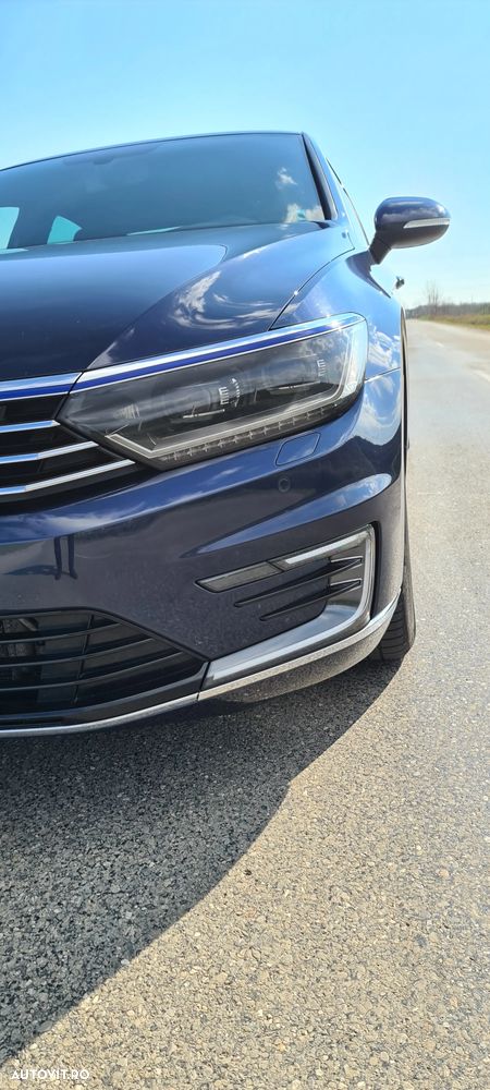 Volkswagen Passat 1.4 TSI DSG GTE - 9