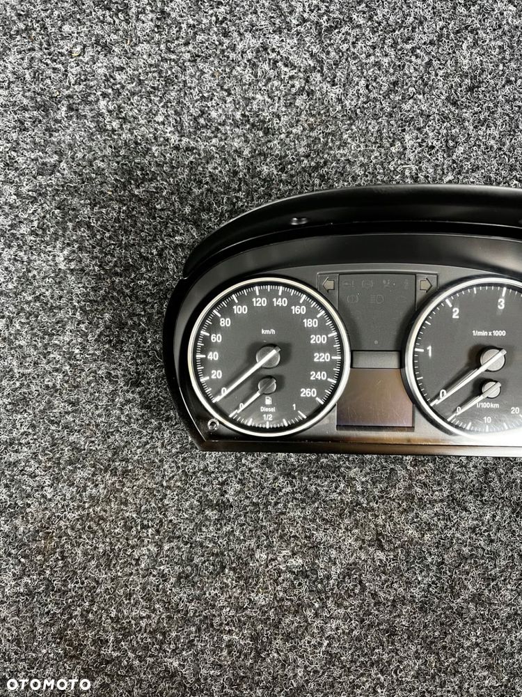 bmw seria 3 e90 licznik zegary prędkościomierz 9166846 - 2